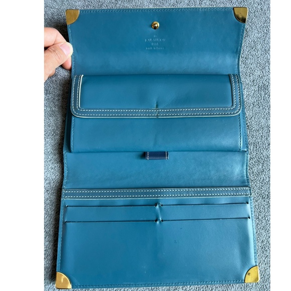 Louis Vuitton Suhali International Wallet - Picture 6 of 12